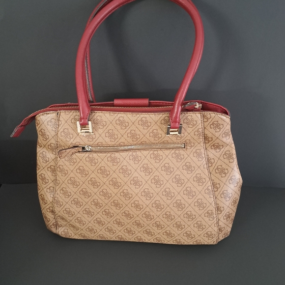 Guess Handbag - Picture 14 of 15